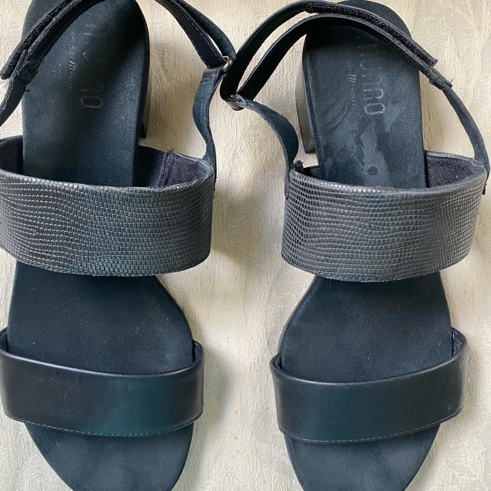 MUNRO THE KRISTAL SANDAL 11W RARE!!!​​​​‎ - Picture 3 of 8